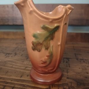 Weller's Deco Autumn Oak Leaves Vase